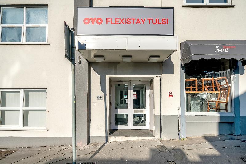 Oyo フレキシステイ トゥルシ アパートホテル クロイドン エクステリア 写真